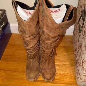 Brown Suede Women's Boots